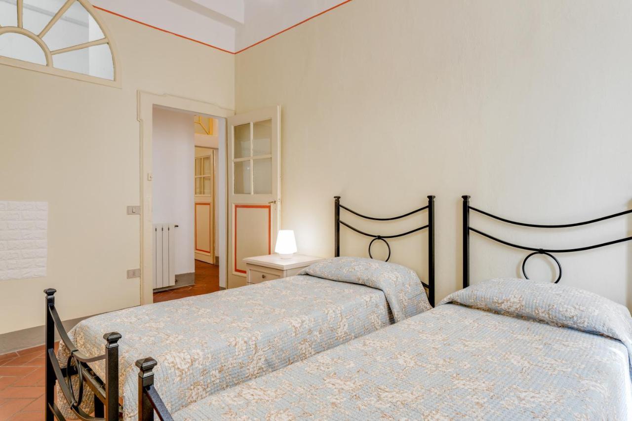 Apartamento Dimora Fillungo - Affitti Brevi Italia Lucca Exterior foto